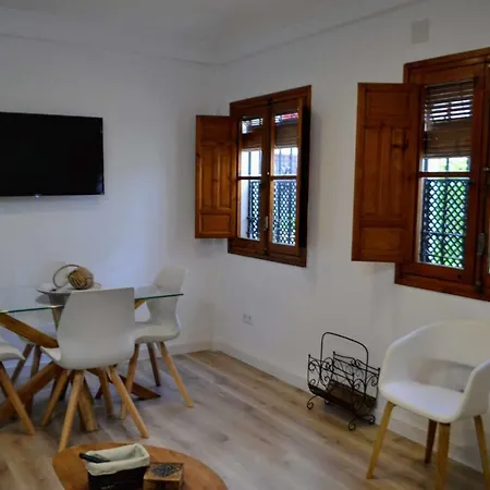 아파트 El Patio De La Aljama *